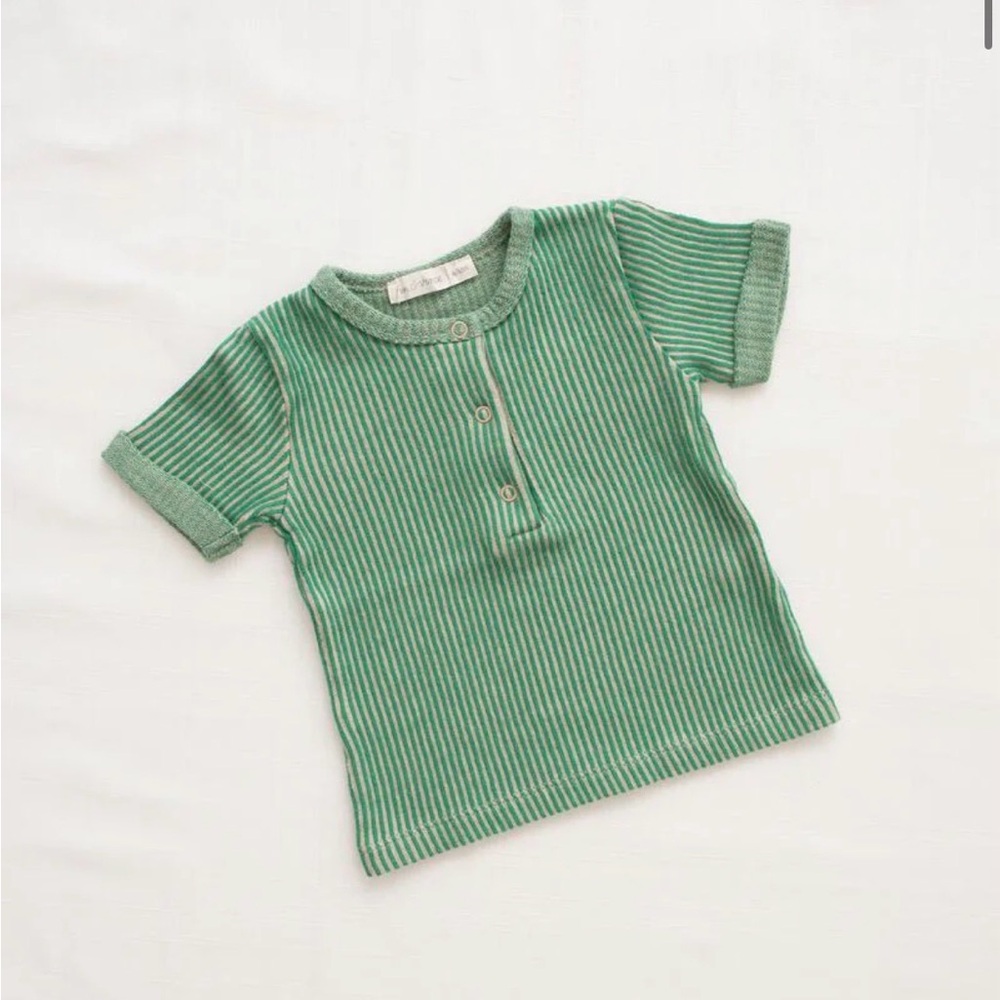 Fin and Vince Ribbed Terry Snap Tee in Emerald